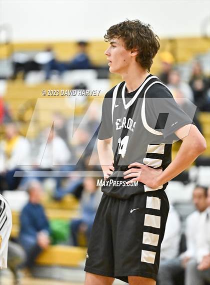 Thumbnail 3 in Paul Davis Classic Day 2 Thomas Jefferson vs. Palmer photogallery.