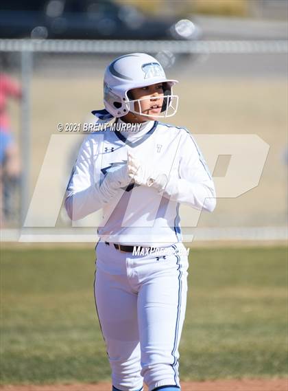 Thumbnail 1 in Riverdale Ridge vs. Palisade (CHSAA 4A Region 4) photogallery.