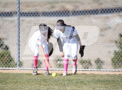 Thumbnail 1 in Riverdale Ridge vs. Palisade (CHSAA 4A Region 4) photogallery.