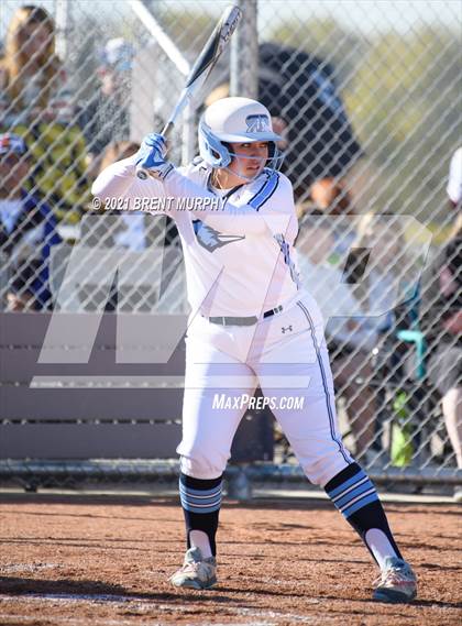 Thumbnail 2 in Riverdale Ridge vs. Palisade (CHSAA 4A Region 4) photogallery.