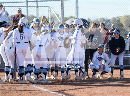 Thumbnail 3 in Riverdale Ridge vs. Palisade (CHSAA 4A Region 4) photogallery.