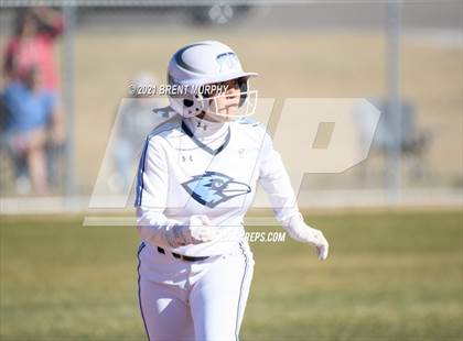 Thumbnail 3 in Riverdale Ridge vs. Palisade (CHSAA 4A Region 4) photogallery.
