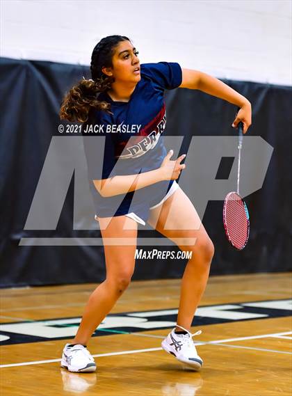 Thumbnail 3 in AIA D1 Badminton Team Championship photogallery.