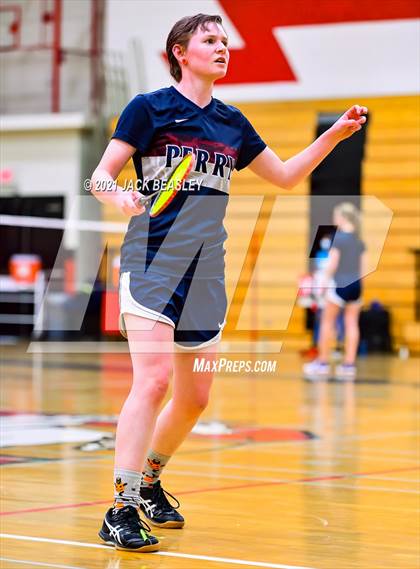 Thumbnail 1 in AIA D1 Badminton Team Championship photogallery.