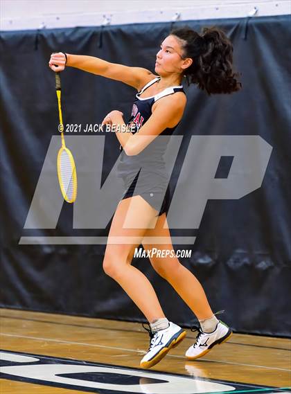 Thumbnail 1 in AIA D1 Badminton Team Championship photogallery.