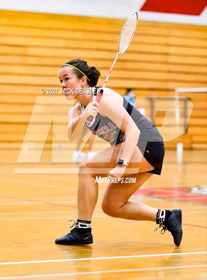 Thumbnail 2 in AIA D1 Badminton Team Championship photogallery.