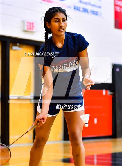 Thumbnail 1 in AIA D1 Badminton Team Championship photogallery.