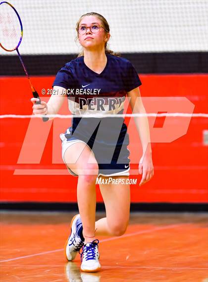 Thumbnail 3 in AIA D1 Badminton Team Championship photogallery.