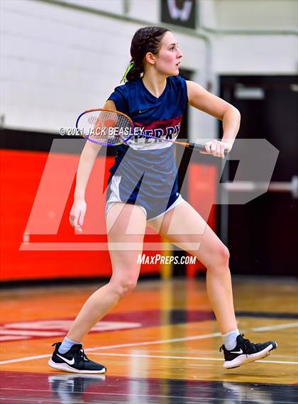 Thumbnail 2 in AIA D1 Badminton Team Championship photogallery.