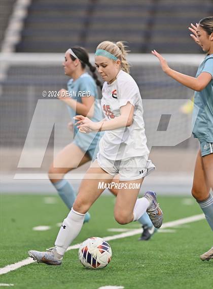 Thumbnail 2 in Joliet Catholic @ Plainfield Central photogallery.