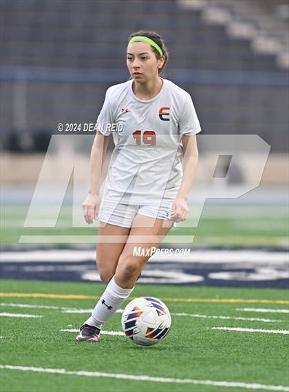 Thumbnail 2 in Joliet Catholic @ Plainfield Central photogallery.