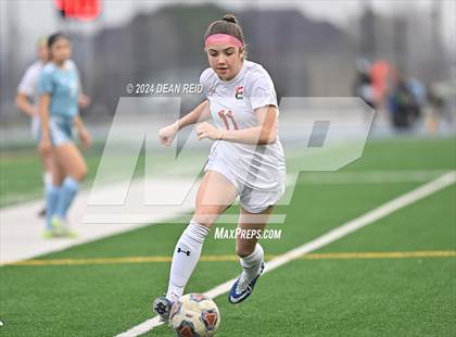 Thumbnail 2 in Joliet Catholic @ Plainfield Central photogallery.