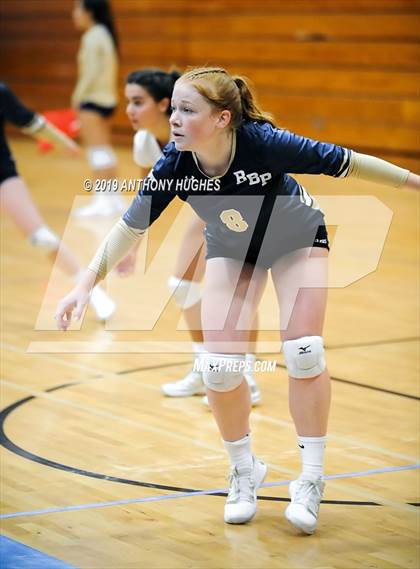 Thumbnail 3 in Bayport-Blue Point vs. St Francis Prep (Long Beach Invitational) photogallery.