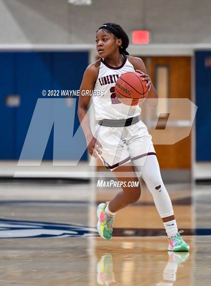 Thumbnail 2 in Brownsboro vs. Liberty-Eylau (UIL 4A Region 2 Area Playoff) photogallery.