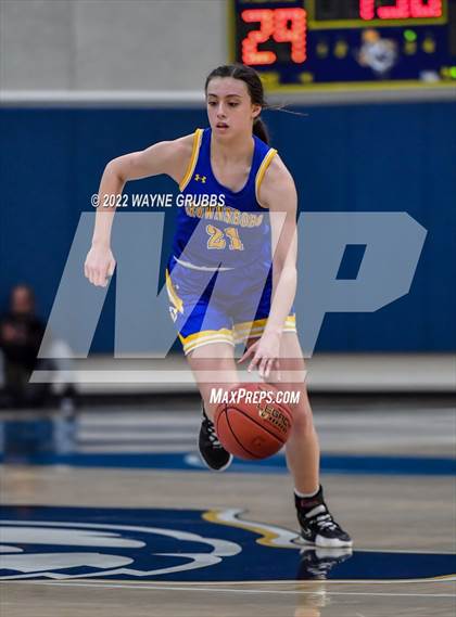 Thumbnail 3 in Brownsboro vs. Liberty-Eylau (UIL 4A Region 2 Area Playoff) photogallery.