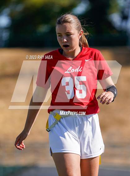 Thumbnail 2 in Bear Creek @ Lodi photogallery.