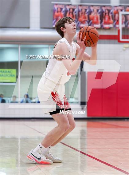 Thumbnail 1 in Gunter @ Pottsboro photogallery.