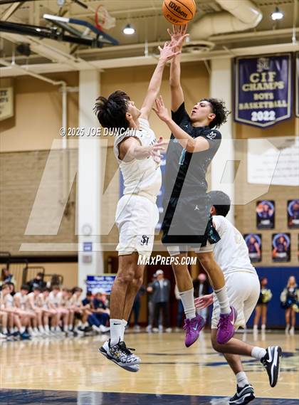 Thumbnail 2 in San Juan Hills vs Santiago (CIF SS D2AA First Round Playoff) photogallery.