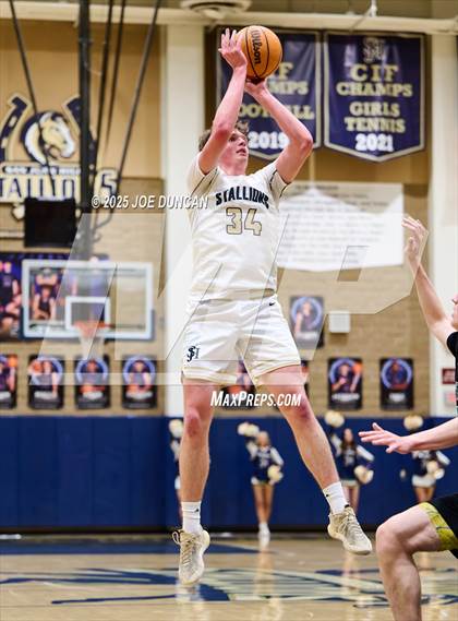 Thumbnail 3 in San Juan Hills vs Santiago (CIF SS D2AA First Round Playoff) photogallery.
