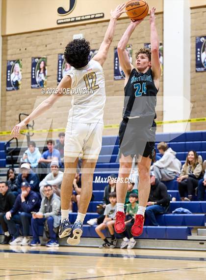 Thumbnail 3 in San Juan Hills vs Santiago (CIF SS D2AA First Round Playoff) photogallery.
