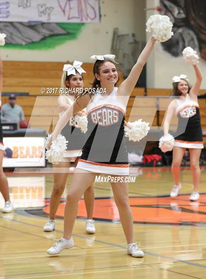 Thumbnail 3 in Shafter @ Selma photogallery.