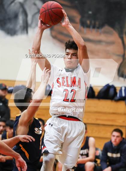 Thumbnail 1 in Shafter @ Selma photogallery.