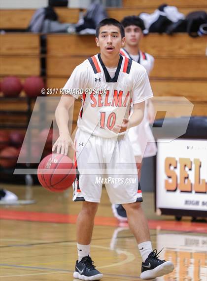 Thumbnail 2 in Shafter @ Selma photogallery.