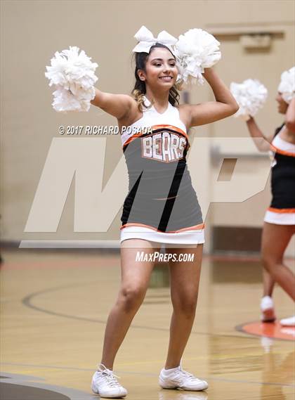 Thumbnail 3 in Shafter @ Selma photogallery.