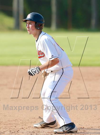 Thumbnail 1 in Masuk vs. Pomperaug (SWC Semifinal) photogallery.