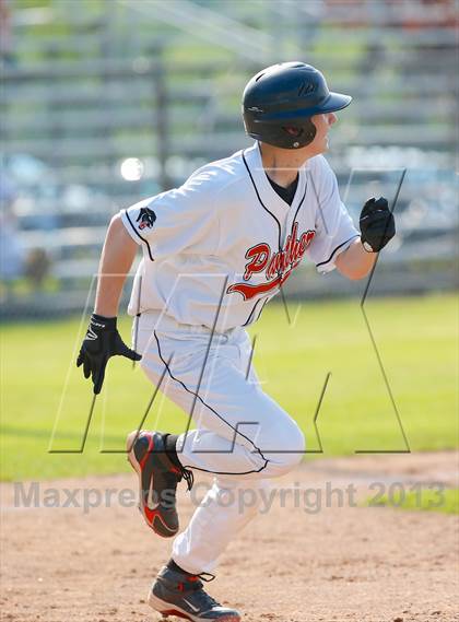 Thumbnail 2 in Masuk vs. Pomperaug (SWC Semifinal) photogallery.