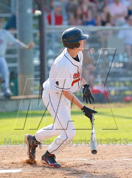 Thumbnail 1 in Masuk vs. Pomperaug (SWC Semifinal) photogallery.