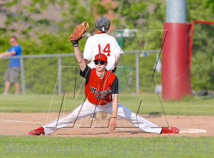 Thumbnail 3 in Masuk vs. Pomperaug (SWC Semifinal) photogallery.