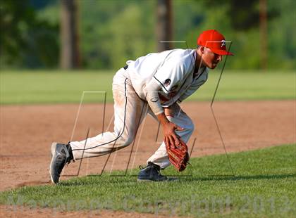 Thumbnail 1 in Masuk vs. Pomperaug (SWC Semifinal) photogallery.