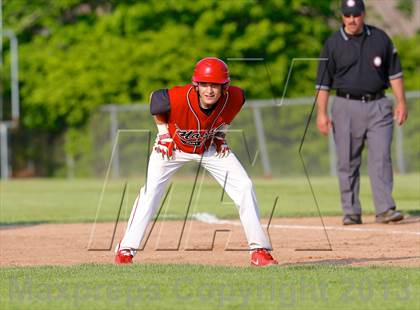 Thumbnail 2 in Masuk vs. Pomperaug (SWC Semifinal) photogallery.