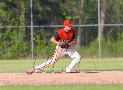 Thumbnail 3 in Masuk vs. Pomperaug (SWC Semifinal) photogallery.