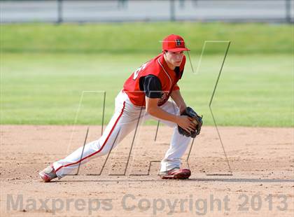 Thumbnail 2 in Masuk vs. Pomperaug (SWC Semifinal) photogallery.