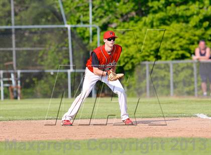 Thumbnail 1 in Masuk vs. Pomperaug (SWC Semifinal) photogallery.
