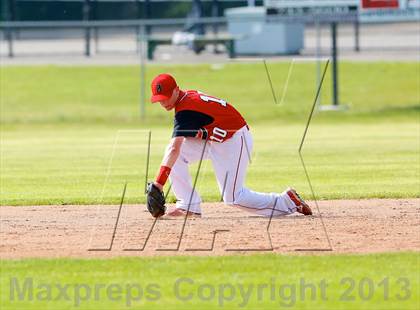Thumbnail 3 in Masuk vs. Pomperaug (SWC Semifinal) photogallery.