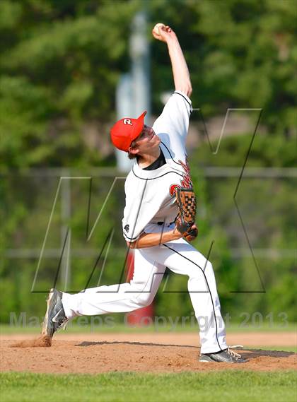 Thumbnail 2 in Masuk vs. Pomperaug (SWC Semifinal) photogallery.