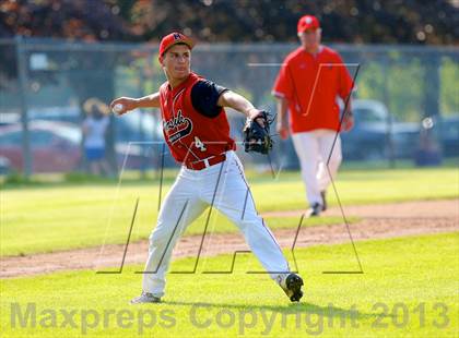 Thumbnail 1 in Masuk vs. Pomperaug (SWC Semifinal) photogallery.