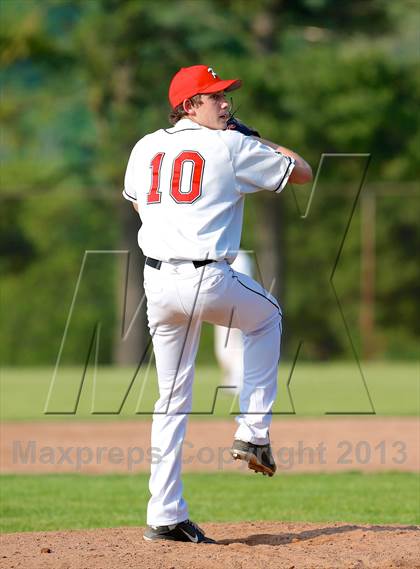 Thumbnail 3 in Masuk vs. Pomperaug (SWC Semifinal) photogallery.