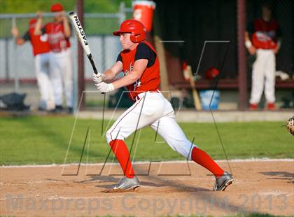 Thumbnail 3 in Masuk vs. Pomperaug (SWC Semifinal) photogallery.