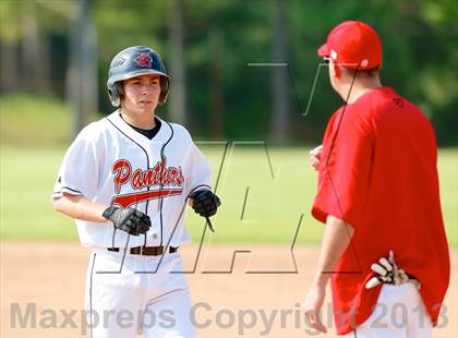 Thumbnail 3 in Masuk vs. Pomperaug (SWC Semifinal) photogallery.