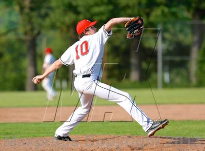 Thumbnail 3 in Masuk vs. Pomperaug (SWC Semifinal) photogallery.