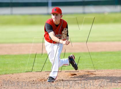 Thumbnail 1 in Masuk vs. Pomperaug (SWC Semifinal) photogallery.