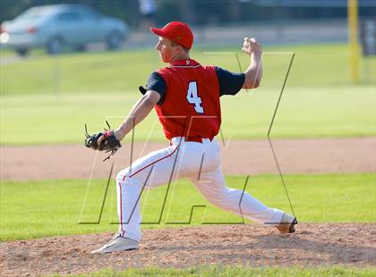 Thumbnail 3 in Masuk vs. Pomperaug (SWC Semifinal) photogallery.
