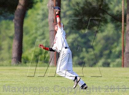 Thumbnail 1 in Masuk vs. Pomperaug (SWC Semifinal) photogallery.