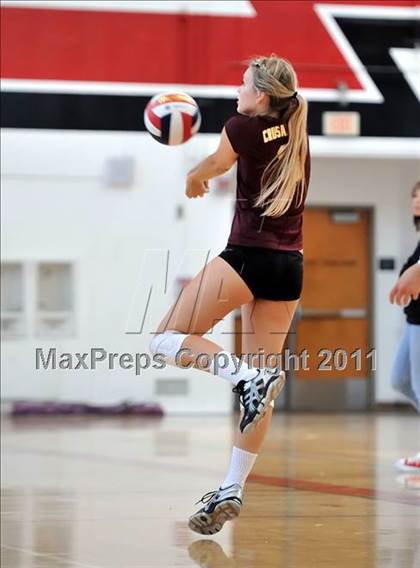 Thumbnail 1 in Valley Christian vs West (Molten Classic) photogallery.