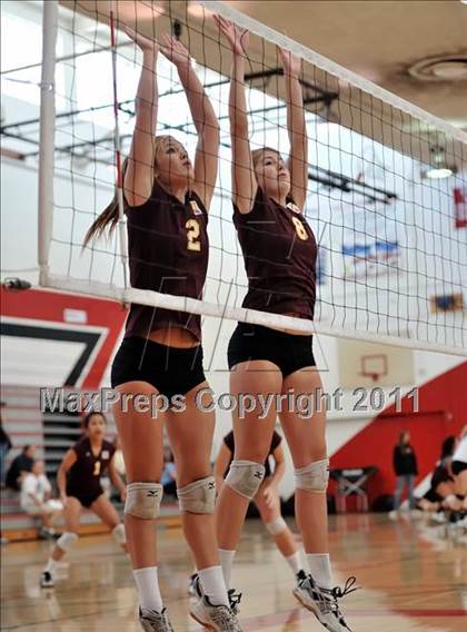 Thumbnail 3 in Valley Christian vs West (Molten Classic) photogallery.