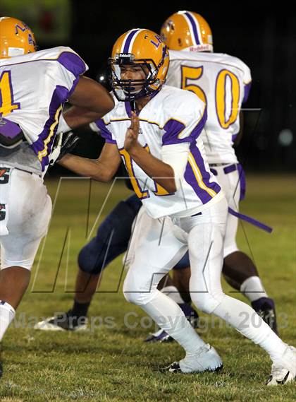 Thumbnail 3 in Lynwood vs. South East photogallery.